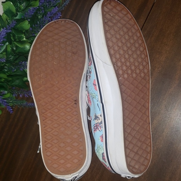 Vans x Star Wars YODA ALOHA Shoes Authentic - Picture 7 of 9